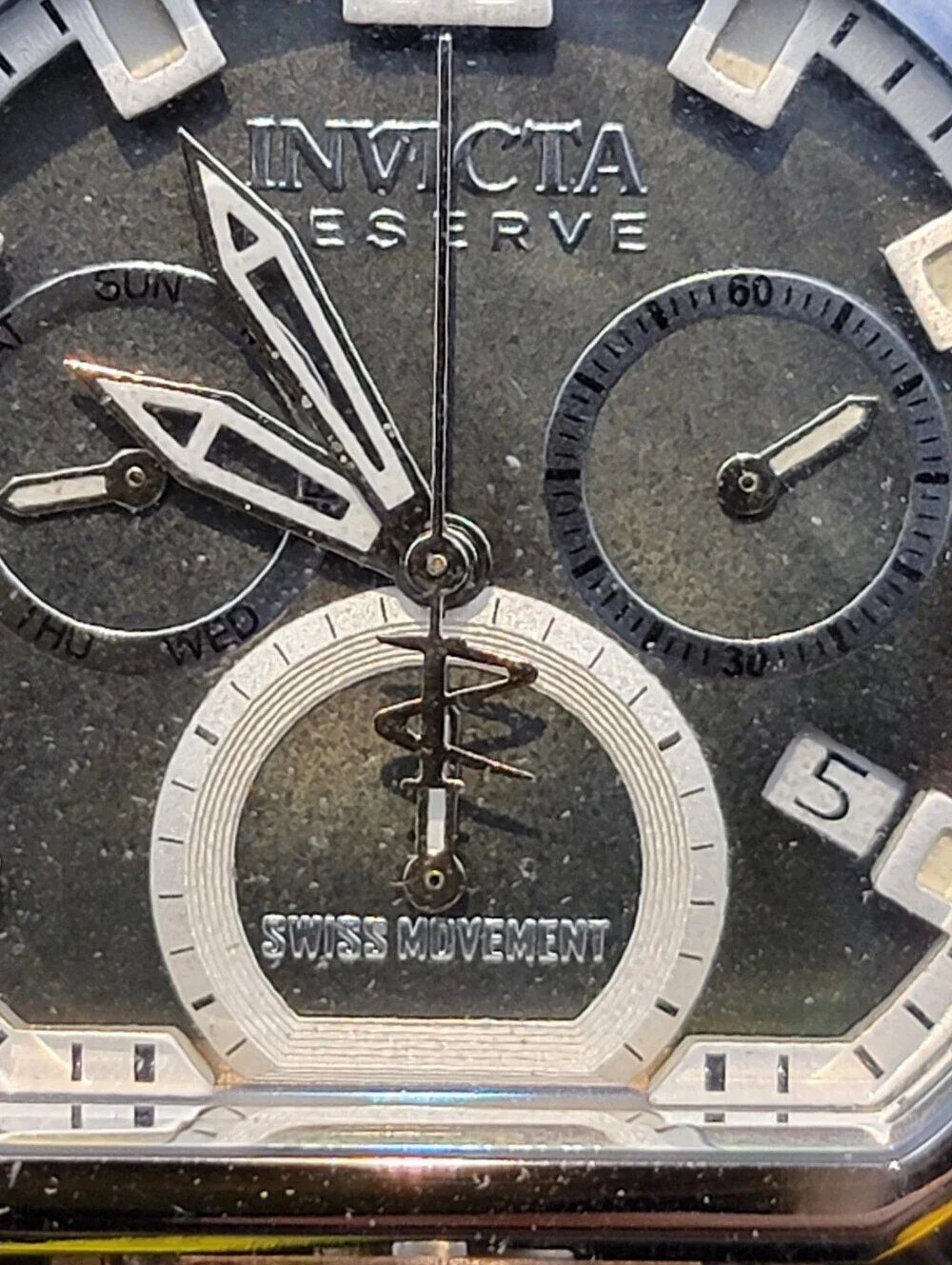 33148 CEO Invicta Bolt Zeus Magnum Ocean Quest LE Swiss Chronograph PROTOTYPE ?